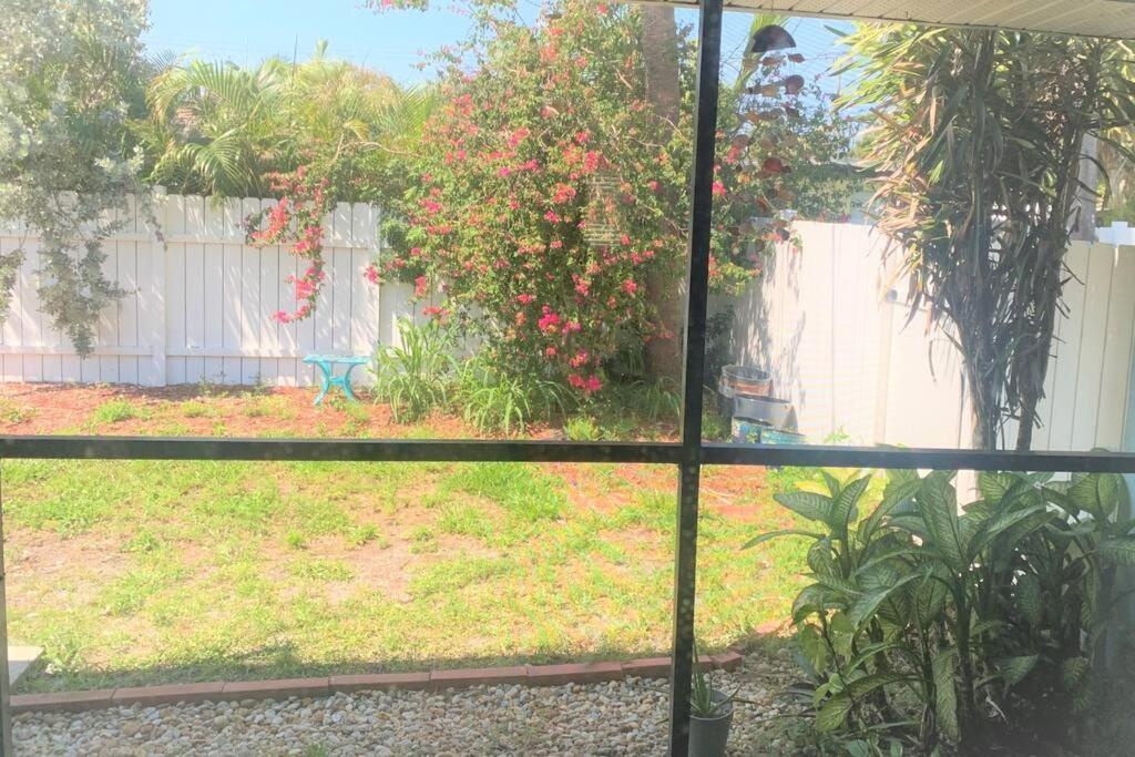 Bright And Beachy 2Bed 1Bath Home - Unit 210 Cocoa Beach Ngoại thất bức ảnh